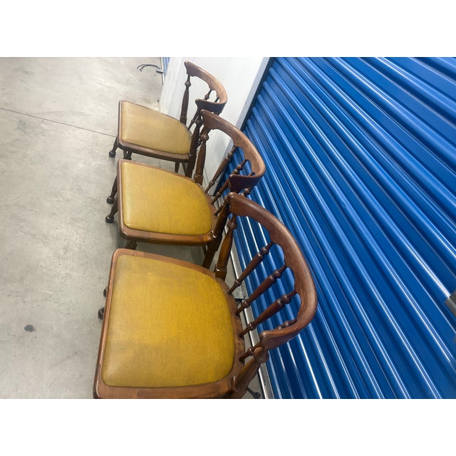 1960s 3 Vintage Colonial-Style Windsor Captain's Chairs For Sale - Image 5 of 5
