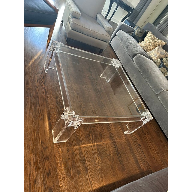 2010s Transitional Thick Polished Lucite Base Glass Top Square Coffee Table For Sale - Image 5 of 11