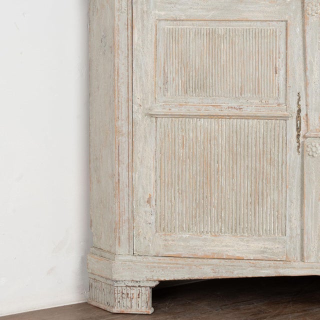 Large 19th Century Swedish Gray Gustavian Pine Corner Cabinet For Sale - Image 12 of 14