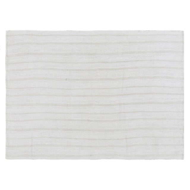 Turkish Vintage Turkish Hand Knotted Flatweave Kilim, 4'1x5'4 For Sale - Image 3 of 4