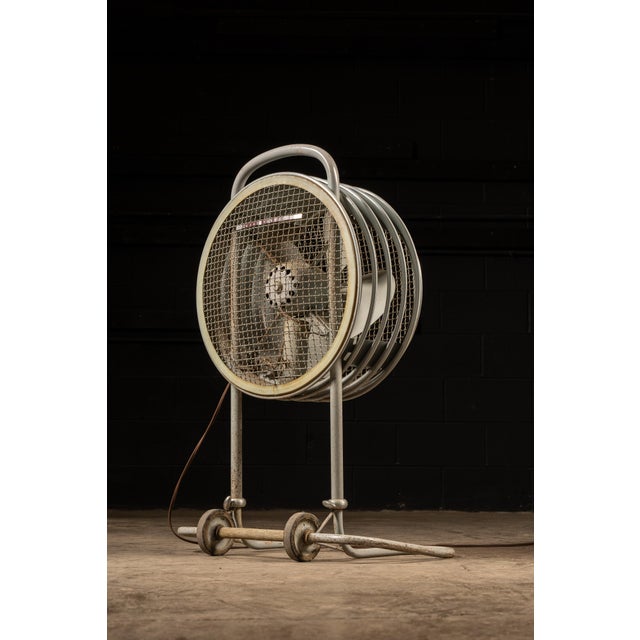 Westinghouse Vintage "Mobilaire" Floor Fan by Westinghouse For Sale - Image 4 of 6
