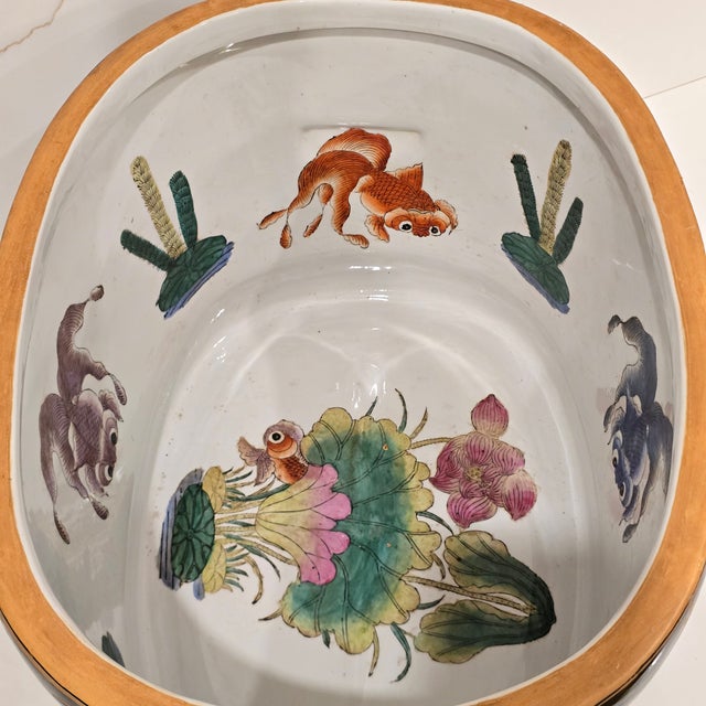 Chinese Porcelain Foot Bath Planter With Chinoiserie Design For Sale - Image 4 of 7
