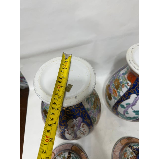 Pair of Japanese Imari Porcelain Covered Vases / Ginger Jars With Lids by l.j For Sale - Image 13 of 17