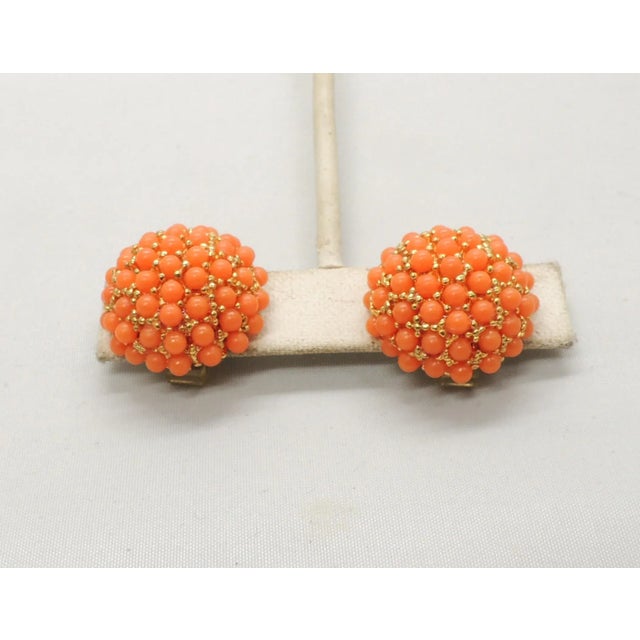Vintage 1960s Signed Hobe Round Goldtone Faux-Coral Cabochon Clip Earrings - 2 Pieces For Sale - Image 4 of 7