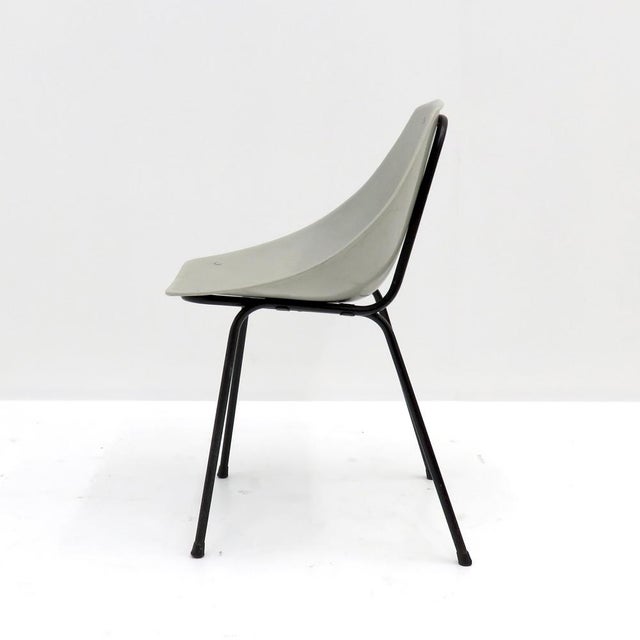 1960s Set of Three Pierre Guariche for Meurop ‘Coquillage’ Dining Chairs, 1960 For Sale - Image 5 of 9