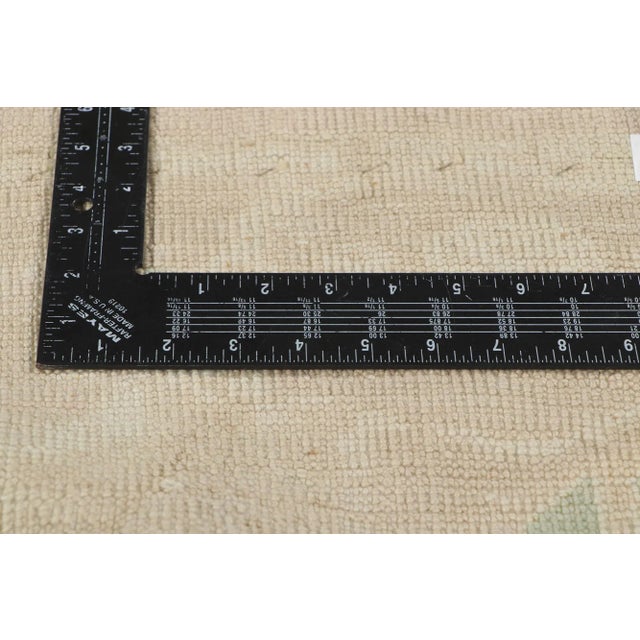 Vintage Turkish Oushak Rug - 05'00 X 08'00 For Sale In Dallas - Image 6 of 10