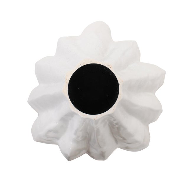 Kenneth Ludwig Chicago Artridge Ruffled Edge Bowl For Sale - Image 4 of 11