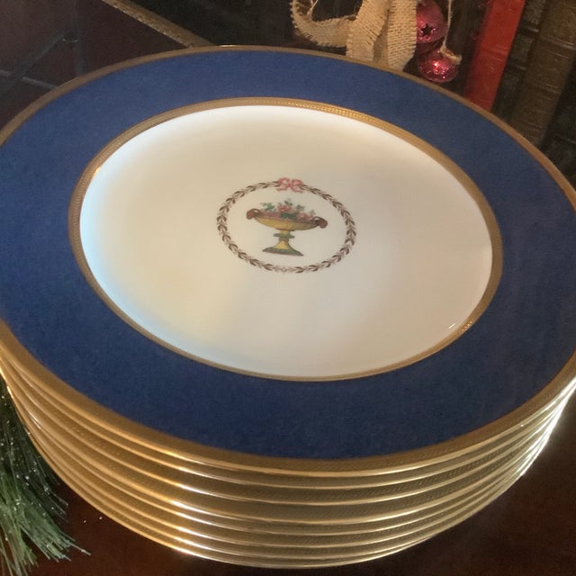 Set of 12 Spode Copelands Cobalt Dinner Plates, Acid Etched Gold For Sale - Image 11 of 13