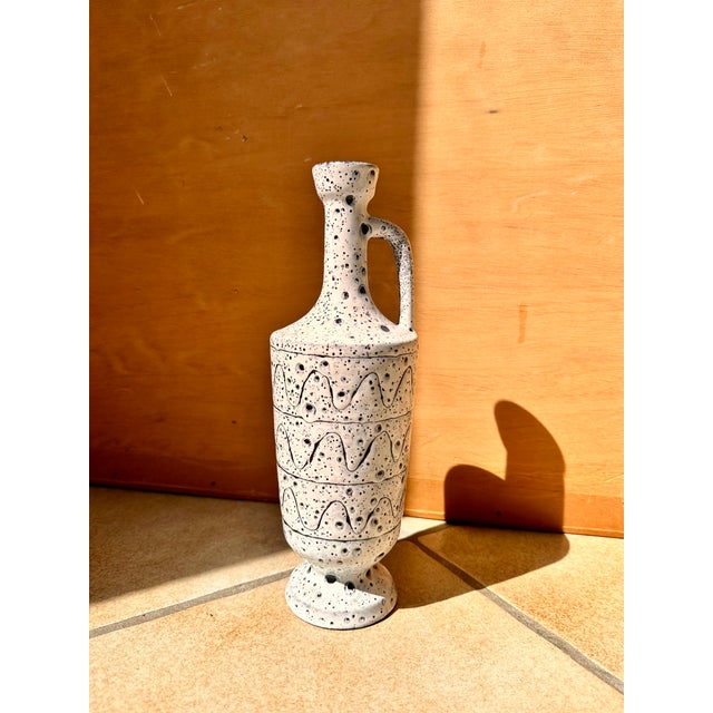 Ceramic Jug Vase with Crater-Like Structure and Graphic Decor, Germany / GDR, 1970s For Sale - Image 9 of 12