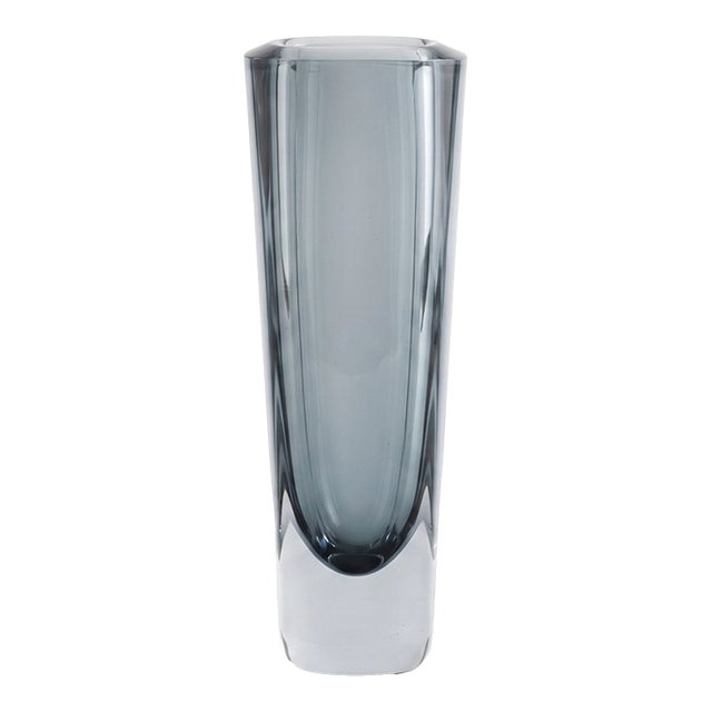 1960s Mid-Century Modern Strömbergshyttan Swedish Art Glass Vase - Signed B916 For Sale