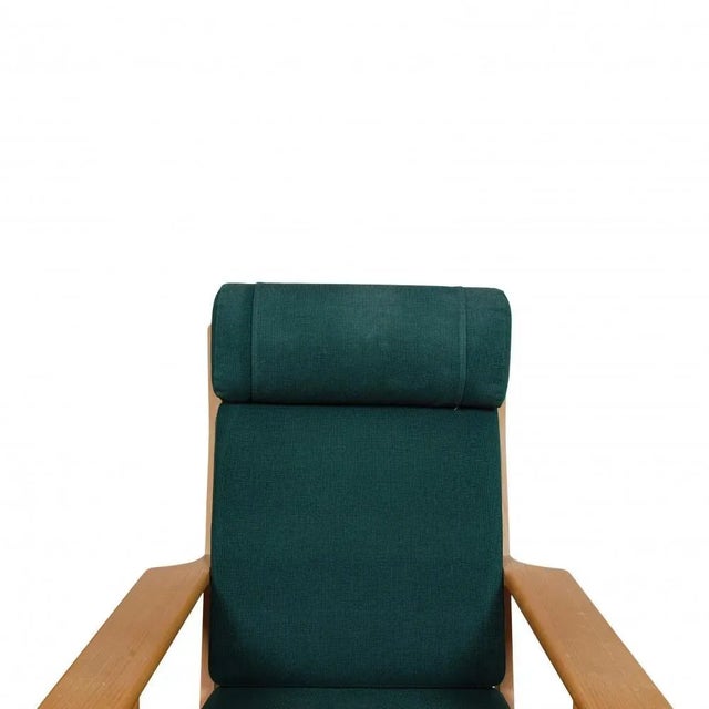 Set of GE-290A Lounge Chair with Ottoman in Green Fabric by Hans Wegner for Getama, 1990s For Sale - Image 6 of 11