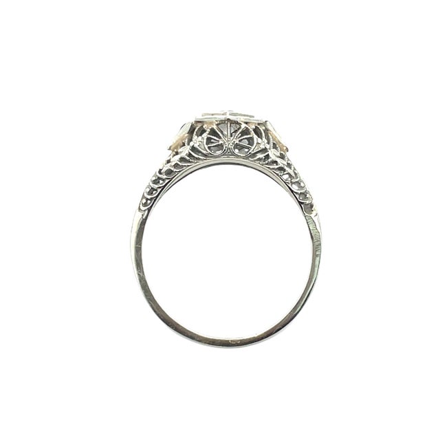 Mid 20th Century Antique 18k Gold Art Deco Diamond & Blue Sapphire Filigree Ring, Size 8 For Sale - Image 5 of 8