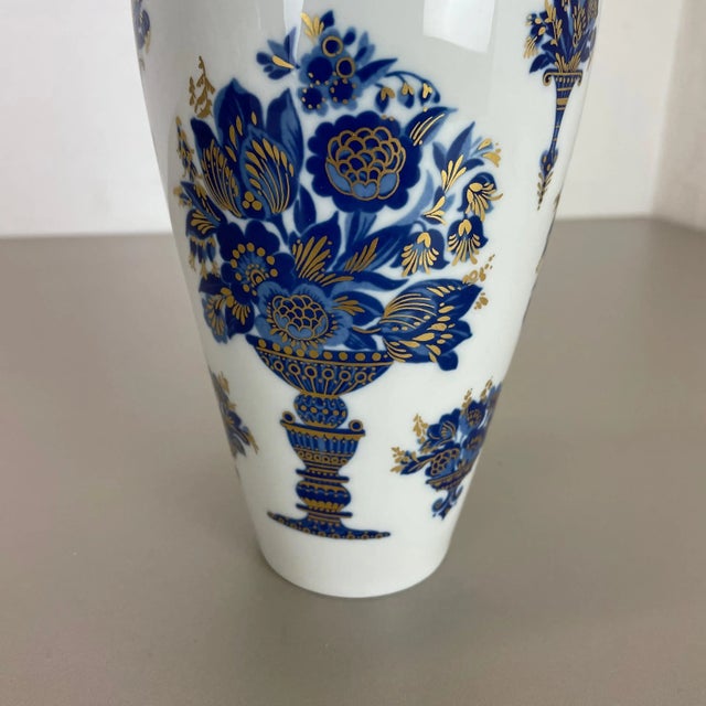 Porcelain Vase from Heinrich Ceramics, Germany, 1970s For Sale - Image 6 of 18