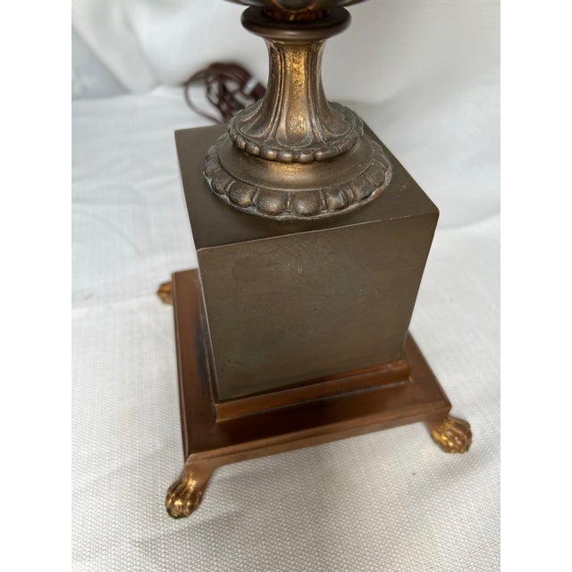 Metal Vintage Mid 20th Century Neoclassical Black Urn on Footed Pedestal Brass Accent Lamp For Sale - Image 7 of 12