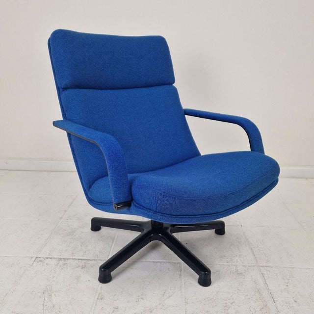 Mid-Century Modern F141 Lounge Chair by Geoffrey Harcourt for Artifort, 1972 For Sale - Image 3 of 11