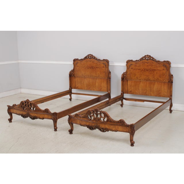 Queen Anne Pair of Batesville Vintage Burl Wood Single Beds For Sale - Image 3 of 15