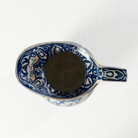 American Antique Buffalo Pottery Blue and White Geroge Washington Mount Vernon Transferware Pitcher For Sale - Image 3 of 7