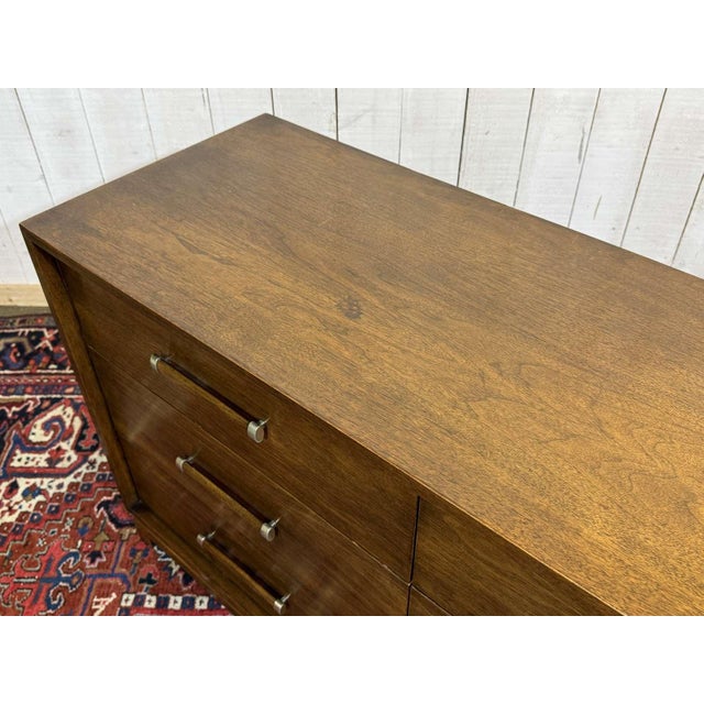Art Deco Style Chest of Drawers in Walnut and Oak, 1950s For Sale - Image 11 of 18