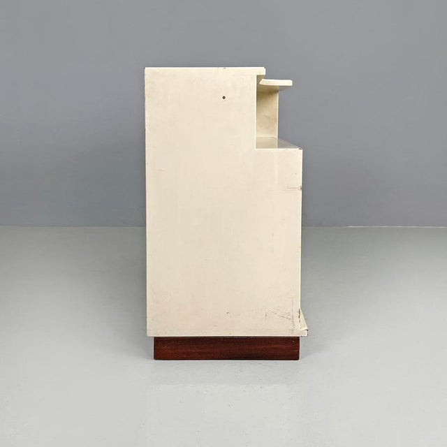 1980s Modern Italian White Wooden Bedside Table with Shaped Top, 1980s For Sale - Image 5 of 18