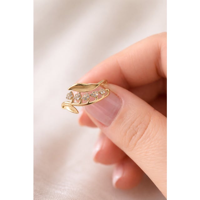 Lily of the Valley 14k Gold Ring, Size 5.5 For Sale - Image 9 of 9