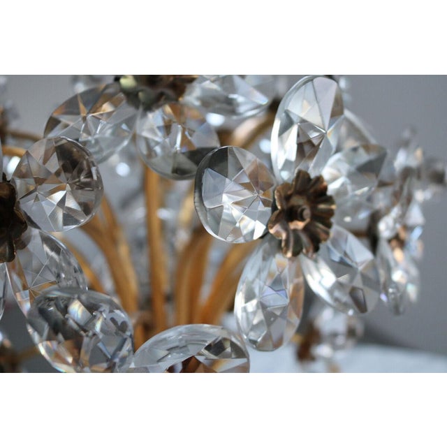 Gold Flower Table Lamp in Crystal Glass Chalice from Palwa For Sale - Image 8 of 17
