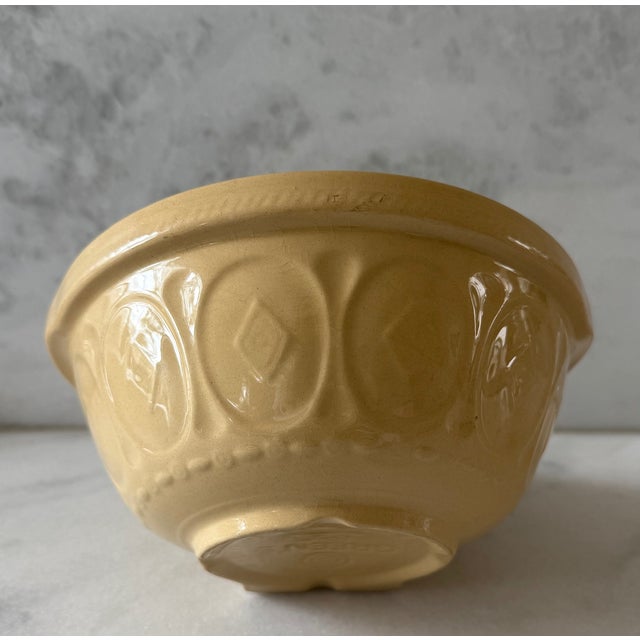 Ceramic English Gripstand Mixing Bowl by t.g. Green For Sale - Image 7 of 13