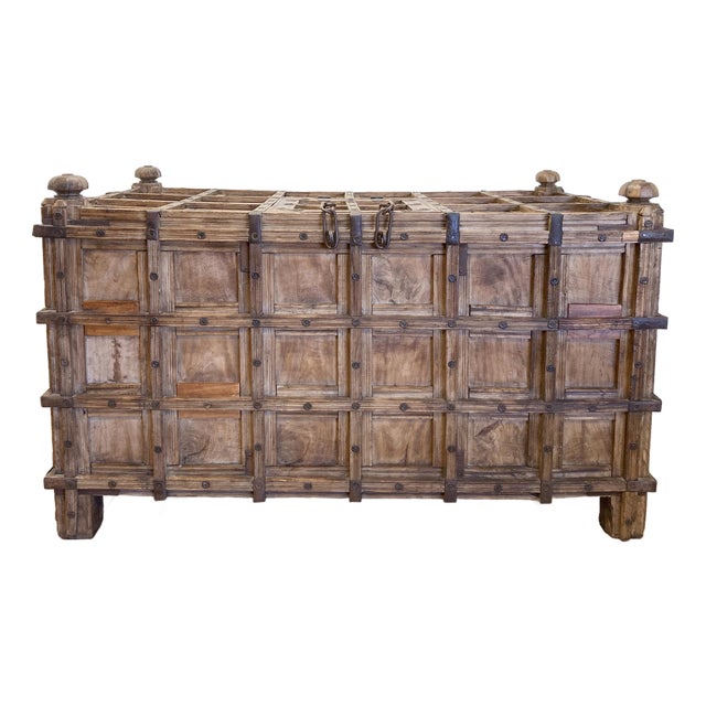 Substantial Antique 19th C Damchiya Anglo Indian Dowry Trunk For Sale