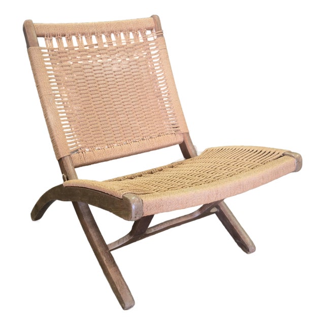 VIntage Folding Woven Lounge Chair For Sale