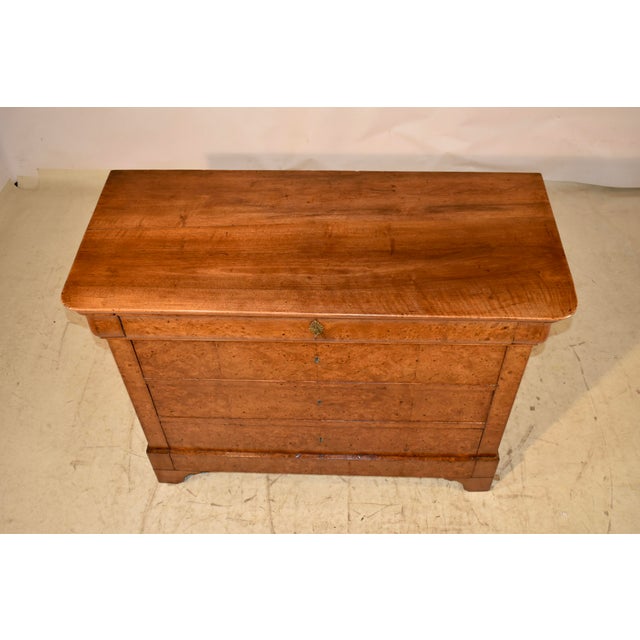 Wood 19th Century French Burl Walnut Commode For Sale - Image 7 of 8