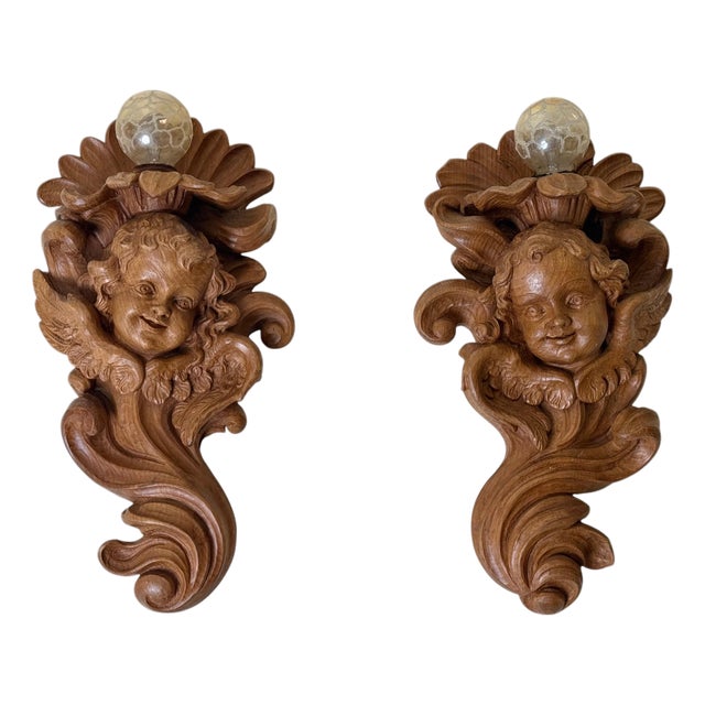 European Alpine Baroque Style Hand-Carved Cherub Wall Sconces in Spruce, 1970, Set of 2 For Sale