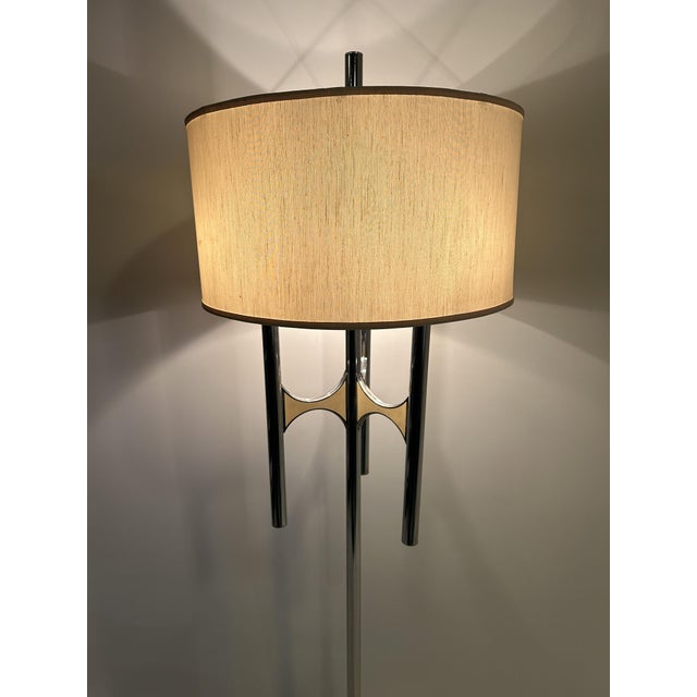 Ivory Vintage Floor Lamp by Gaetano Sciolari, 1970s For Sale - Image 8 of 10
