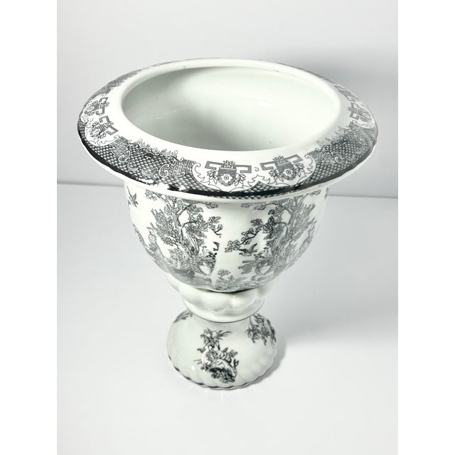 2010s Porcelain Chinoiserie Toile Black & White Pedestal Transfer Planter Pot For Sale - Image 5 of 9