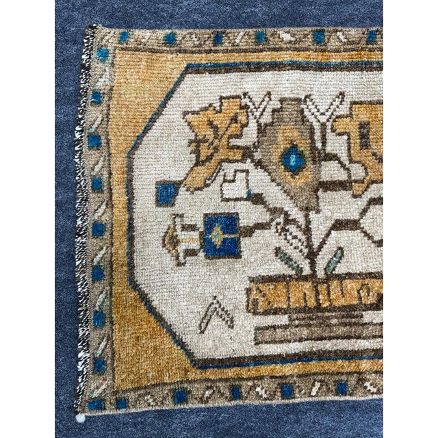 Contemporary Turkish Yastik Rug 1'7" x 2' For Sale - Image 3 of 5
