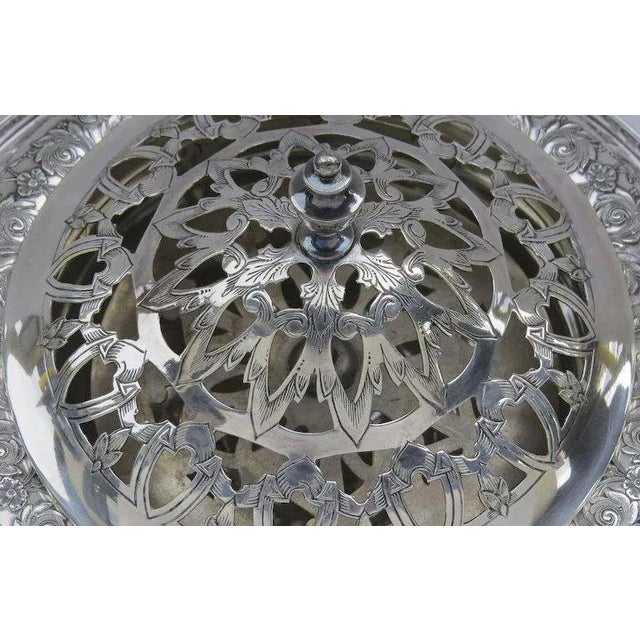 Traditional Vintage Flower Arranger Insert Center Piece by Wilcox International Co For Sale - Image 3 of 8