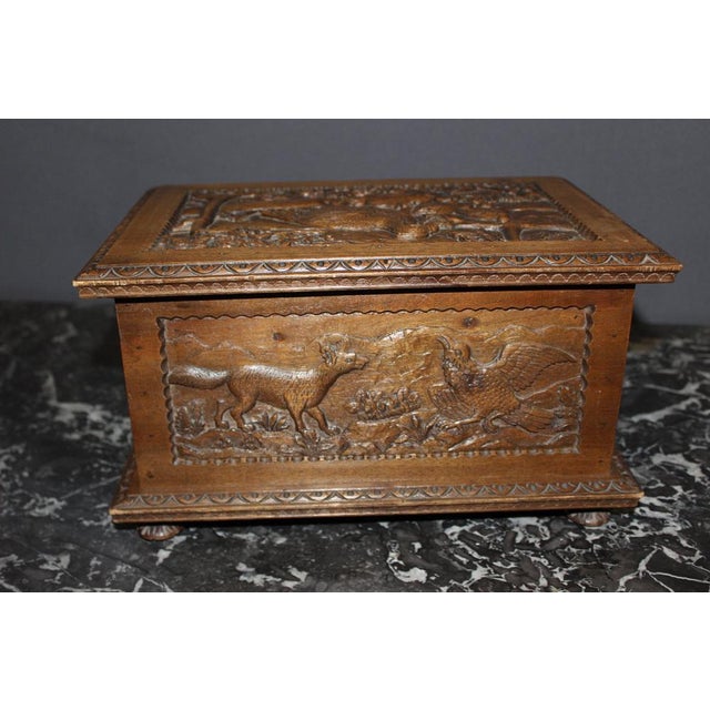 Box in Walnut with Animals Decoration For Sale - Image 15 of 15