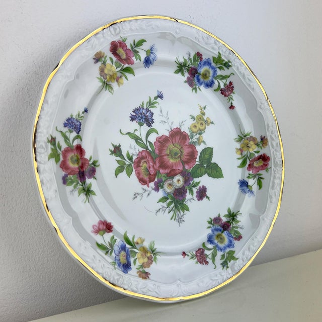 - Vintage porcelain floral motif plate from Disfer Limoges - Excellent condition, please see all pictures -Measurements:...
