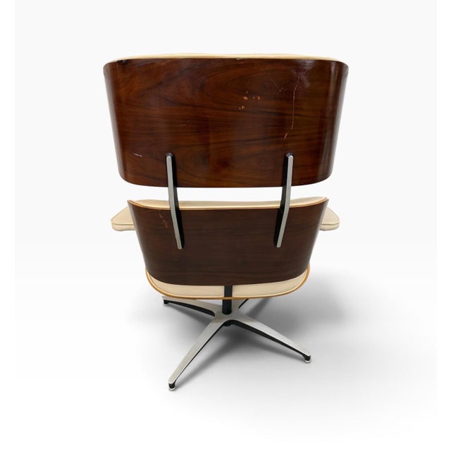 1960s Mid-Century Modern Plycraft Walnut Eames Style Lounge Chair & Ottoman For Sale - Image 5 of 9