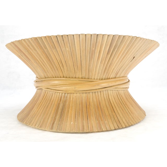 Mid-Century Modern Sheaf of "Wheat" Style 36" Round c1970s Mid Century Modern Coffee Table MINT For Sale - Image 3 of 10