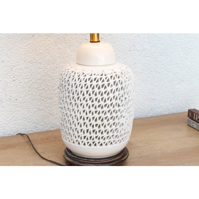 Spanish Imperial Garden Reticulated Porcelain Lamp For Sale - Image 3 of 9
