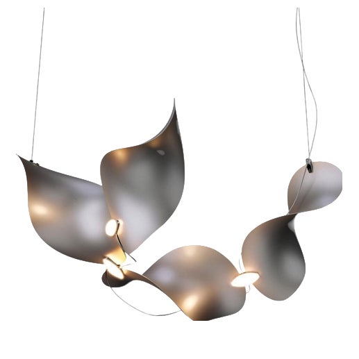 Dune 4 Curve Pendant Light in Aluminum with Silver Anodized Finish by Moss Objects For Sale