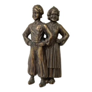 Vintage Pair of Cast Iron Andirons of a Colonial Dutch Boy & Girl Figurines