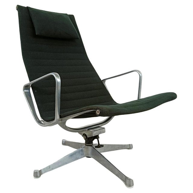 EA124 Lounge Chair in Black Fabric by Charles & Ray Eames for Herman Miller, 1970s For Sale - Image 12 of 12