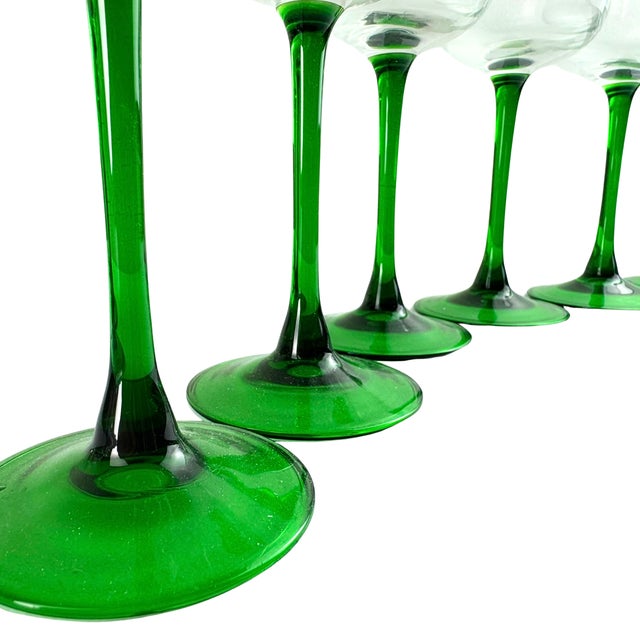 1980s Vintage Luminarc Durand France Emerald Green Stem Small Wine Glasses- Set of 6 For Sale - Image 5 of 7