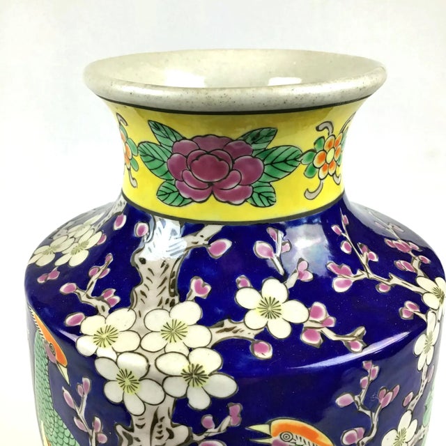 1950’s Vintage Japan Double Peacock Cobalt Hand Painted Vase For Sale In Portland, ME - Image 6 of 13