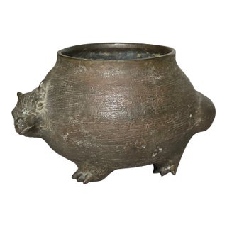 Antique 19th Century Solid Bronze Armadillo Figural Animal Bowl Sculpture Statue For Sale