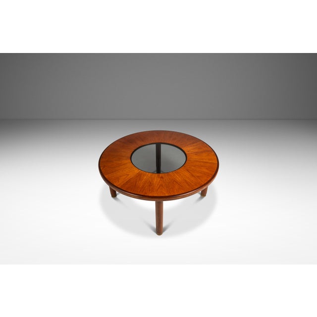 This striking Mid-Century "Donut" coffee table by G-Plan exemplifies the bold, sculptural elegance of 1970s British...