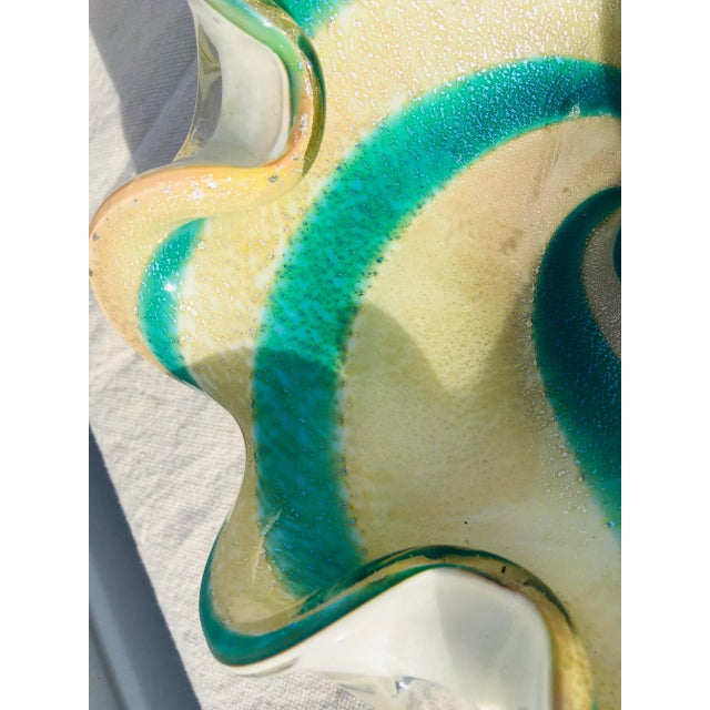 Vintage Alfredo Boggini Marano Green and White Swirled Italian Art Glass Bowl. For Sale - Image 9 of 11