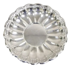 Vintage Modernist Round Silver Plated Scalloped Edge Centerpiece Fruit Bowl
