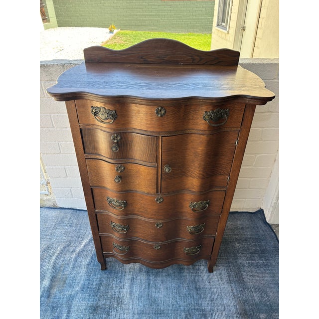 Antique Oak Highboy Dresser Featuring Distinctive Serpentine Bowed Drawers and a Small Upper Side Cabinet For Sale - Image 4 of 11