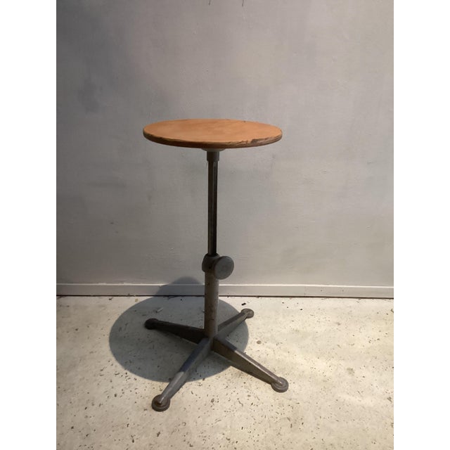 Mid-Century Modern Industrial Stool by Friso Kramer for Ahrend de Cirkel, 1960s For Sale - Image 3 of 6